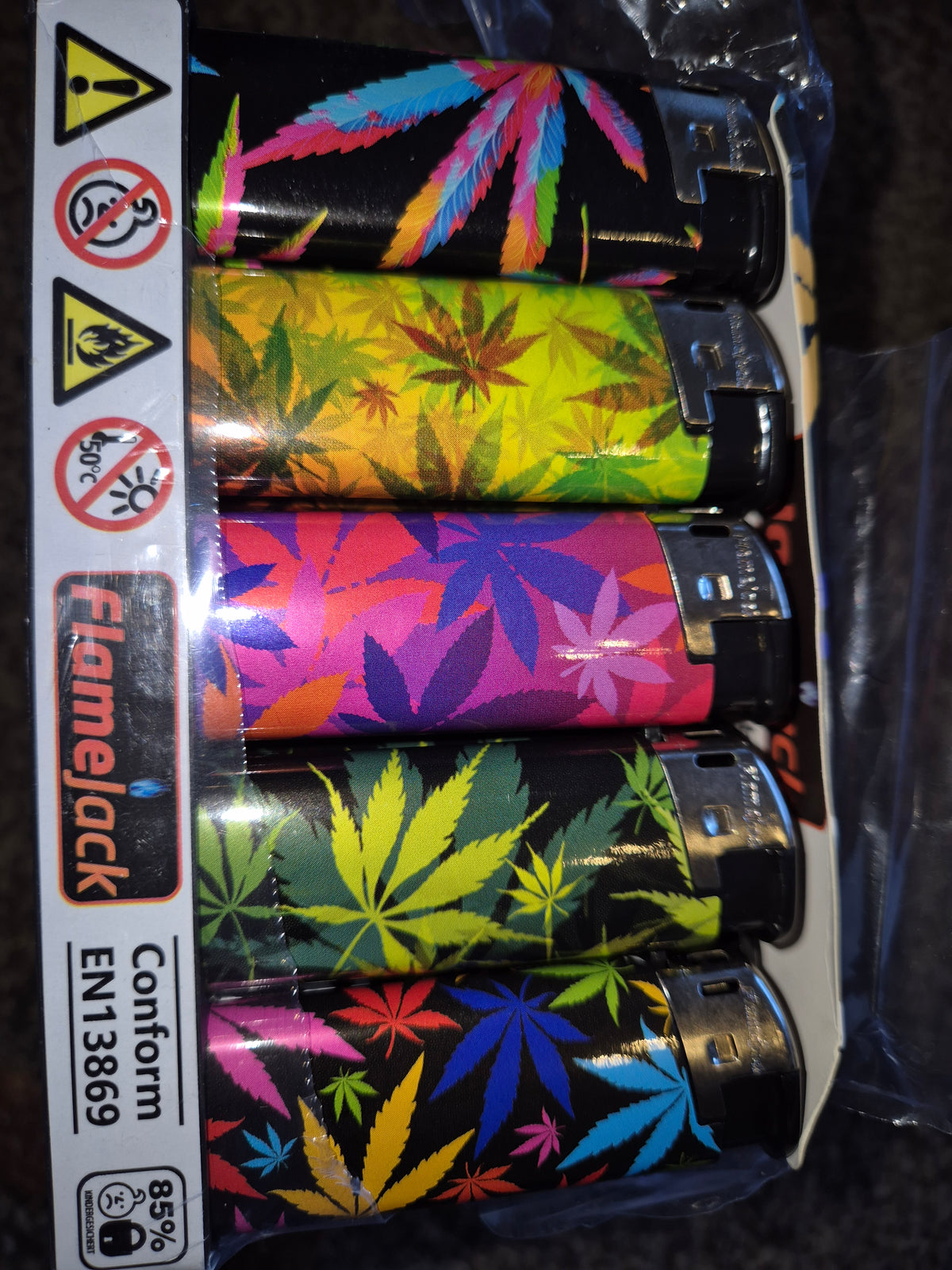 Refillable electric gas lighter